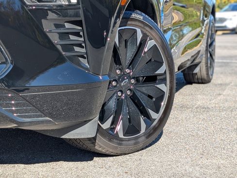 Used 2024 Chevrolet Blazer EV RS image 33