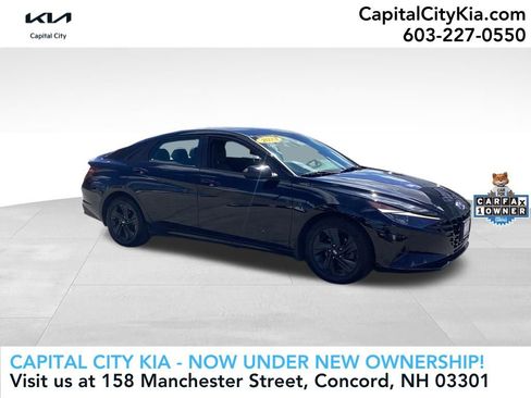 Used 2023 Hyundai Elantra SEL FWD image 1