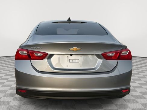Used 2023 Chevrolet Malibu LS image 3