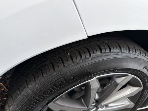 Used 2024 Acura Integra image 12