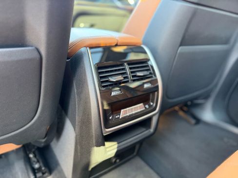 Used 2022 BMW X5 M50i w/ Executive Package image 67