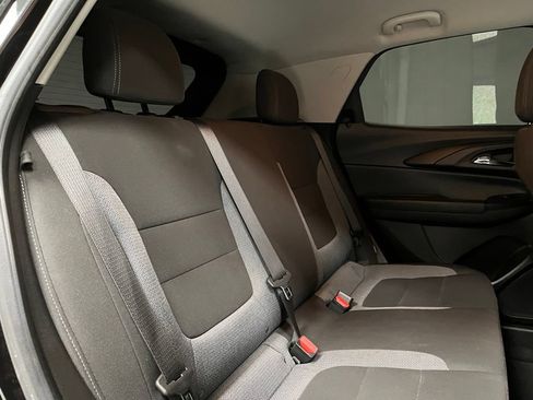 Used 2021 Chevrolet TrailBlazer LT w/ Convenience Package FWD image 52