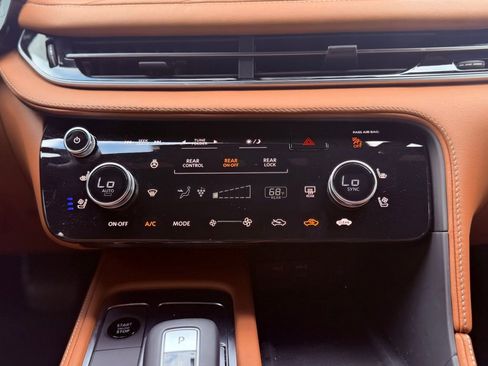 Certified 2026 INFINITI QX60 Autograph w/ Autograph Tech Package image 14