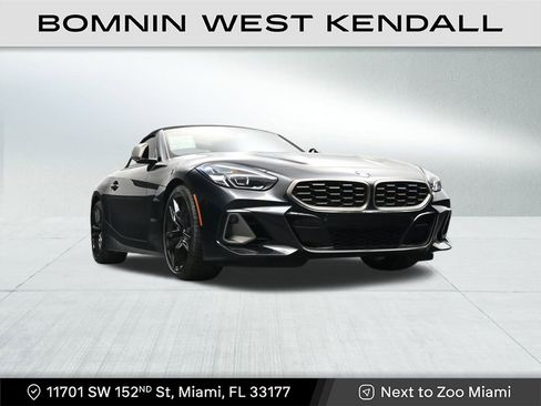 Used 2024 BMW Z4 M40i w/ Premium Package image 27