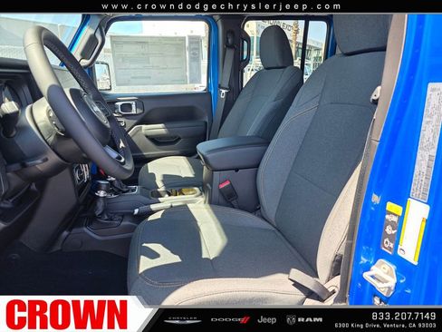 New 2026 Jeep Gladiator Sport AWD/4WD image 15