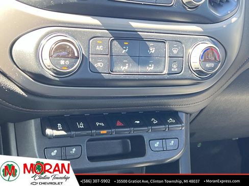 Certified 2021 GMC Canyon AT4 w/ Driver Alert Package AWD/4WD image 24