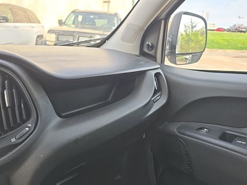 Used 2022 RAM ProMaster City Tradesman image 23