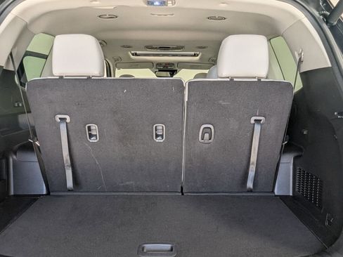 Used 2025 Kia Telluride S FWD image 26