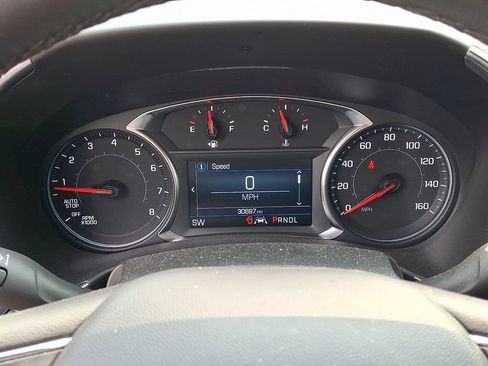 Used 2024 Chevrolet Equinox LT AWD/4WD image 19