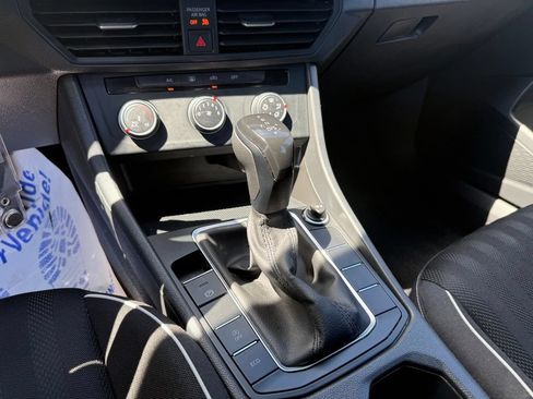 Used 2023 Volkswagen Jetta Sport FWD image 17