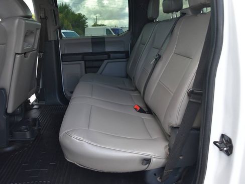 Used 2022 Ford F250 XL w/ Power Equipment Group AWD/4WD image 12
