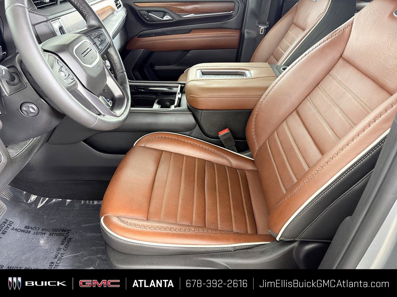 Used 2024 GMC Yukon Denali Ultimate AWD/4WD image 7