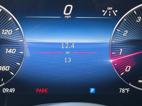 New 2026 Mercedes-Benz GLS 450 4MATIC image 26