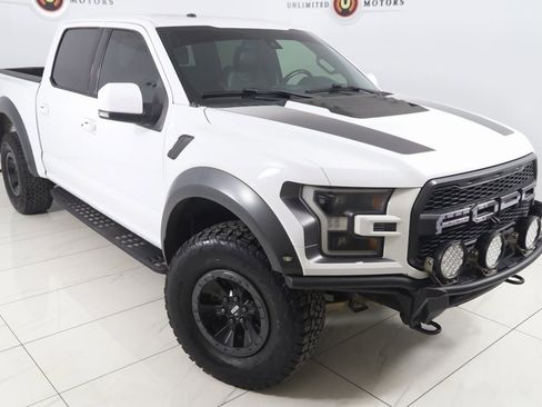 Used 2018 Ford F150 Raptor w/ Equipment Group 802A Luxury image 22