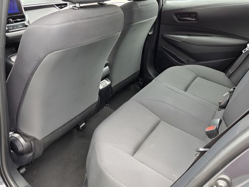 Used 2024 Toyota Corolla LE FWD image 9