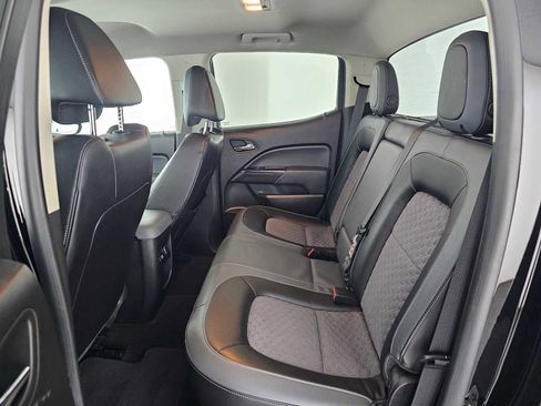 Used 2015 Chevrolet Colorado Z71 AWD/4WD image 16