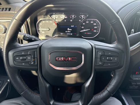 Used 2022 GMC Sierra 2500 AT4 image 36