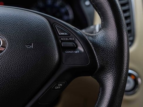 Used 2017 INFINITI QX50 w/ Premium Plus Package image 19