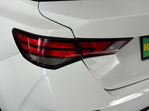 Used 2022 Nissan Sentra SV image 36