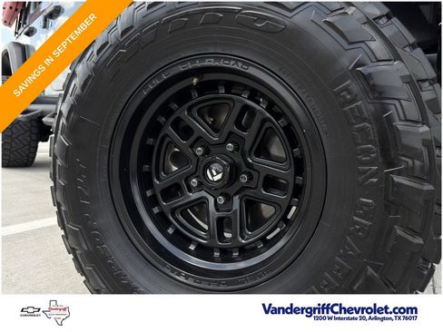 Used 2024 Jeep Wrangler Unlimited Sport AWD/4WD image 9