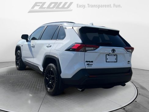 Used 2025 Toyota RAV4 XLE w/ Convenience Package FWD image 6