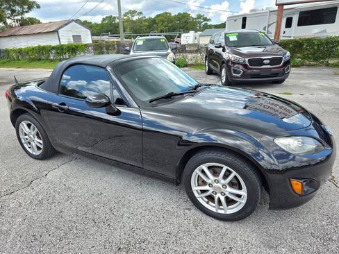 Used 2012 MAZDA MX-5 Miata Sport w/ Convenience Pkg RWD image 6