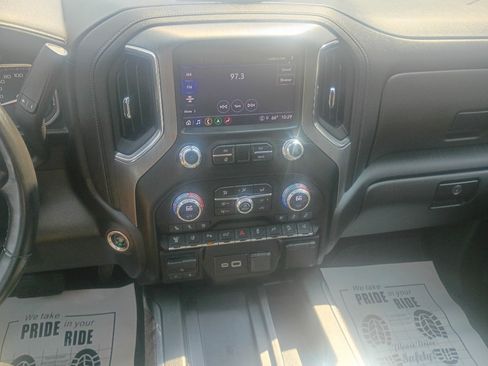 Used 2023 GMC Sierra 3500 Denali w/ Denali Ultimate Package AWD/4WD image 16