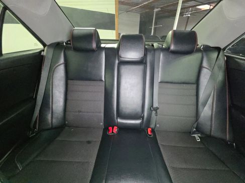 Used 2017 Toyota Camry SE FWD image 12