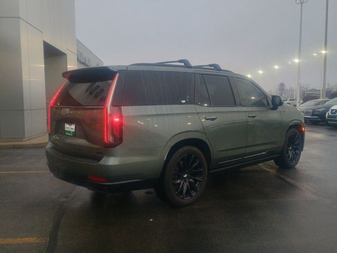 Used 2023 Cadillac Escalade Sport w/ LPO, ONYX Package image 14