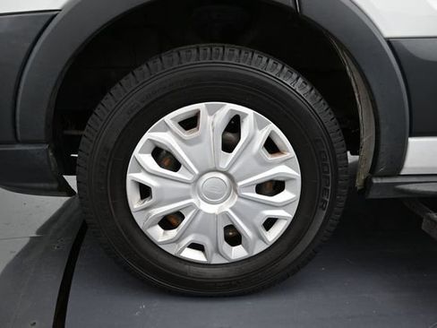 Used 2015 Ford Transit 150 XLT RWD image 10