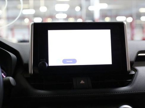 Used 2024 Toyota RAV4 XLE image 13