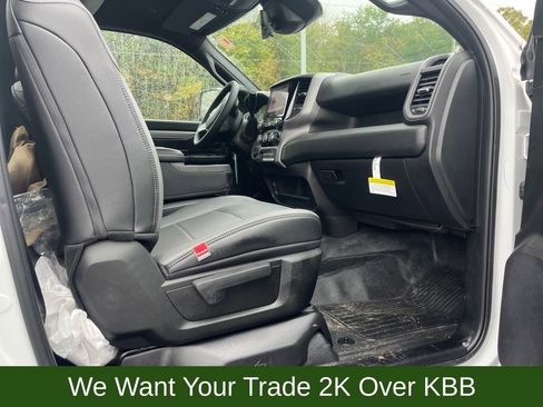 Used 2025 RAM 5500 Tradesman image 17