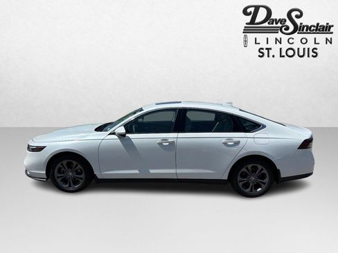 Used 2023 Honda Accord EX image 6