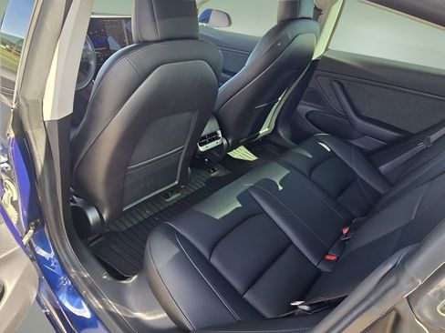 Used 2019 Tesla Model 3 Standard Range Plus image 14
