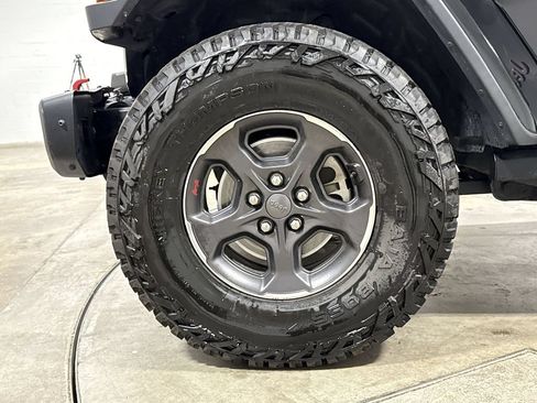 Used 2021 Jeep Gladiator Rubicon AWD/4WD image 27