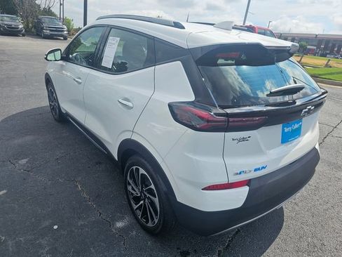 Used 2023 Chevrolet Bolt EUV Premier w/ Super Cruise Package FWD image 6