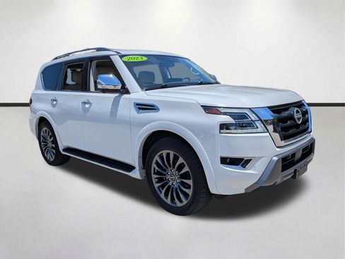 Used 2023 Nissan Armada Platinum w/ Captain's Chairs Package AWD/4WD image 1
