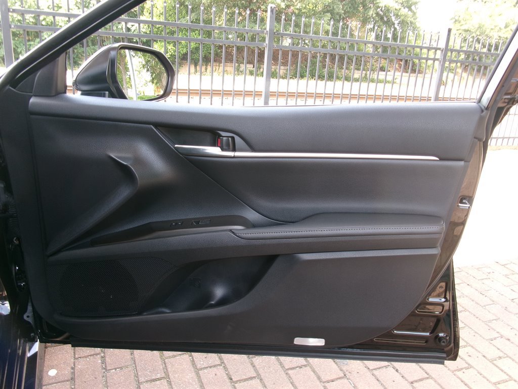 Used 2024 Toyota Camry XLE FWD image 20