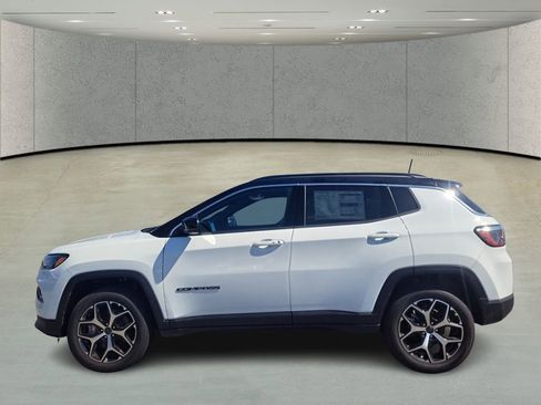 New 2026 Jeep Compass Limited image 7