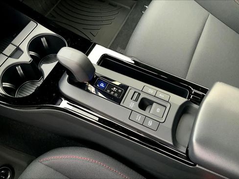 New 2026 Toyota Prius Plug-In Hybrid image 7