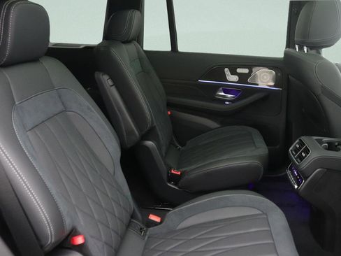 New 2026 Mercedes-Benz GLS 63 AMG 4MATIC image 8
