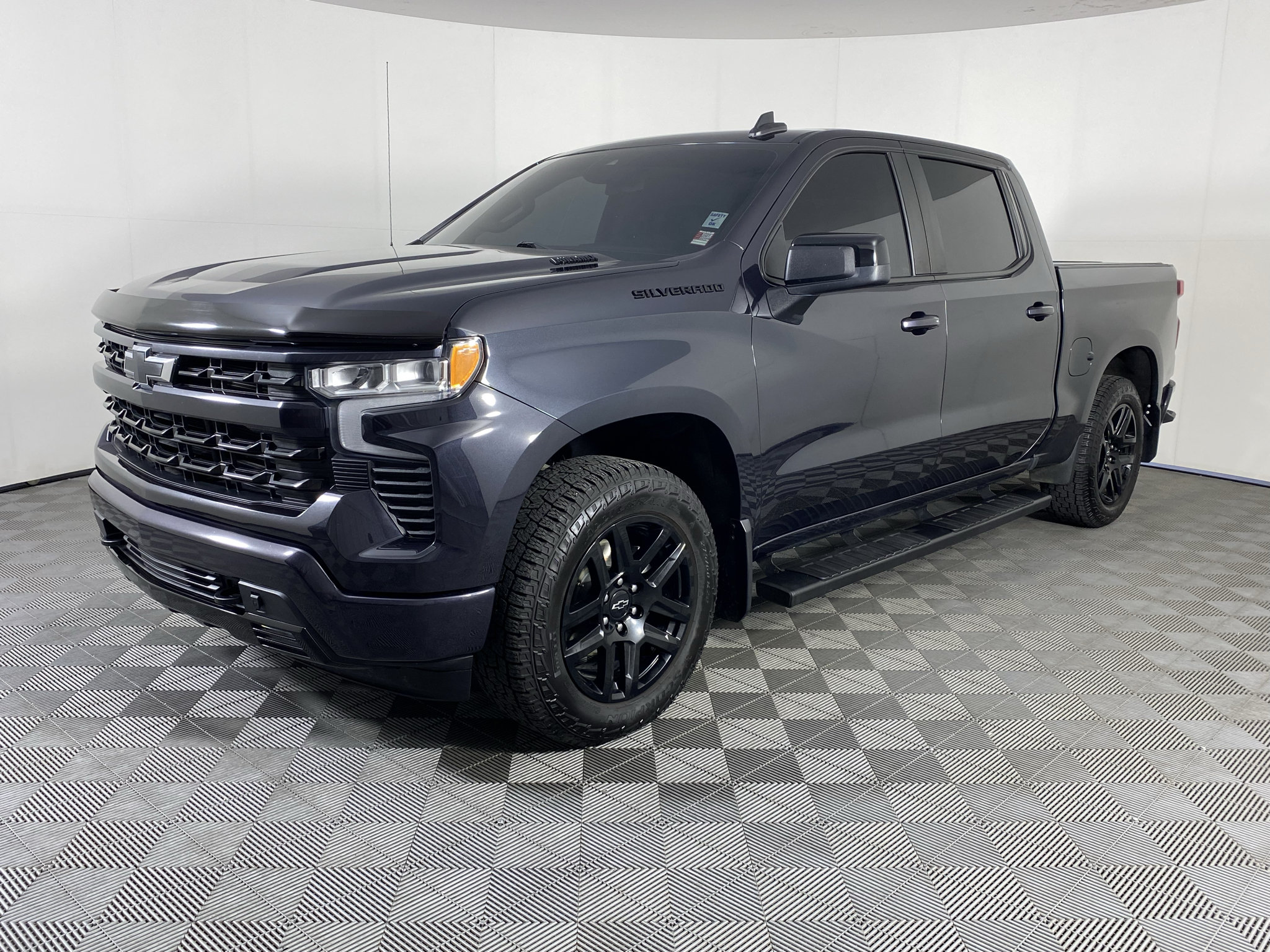 Used 2024 Chevrolet Silverado 1500 RST w/ True North Edition Plus AWD/4WD image 5