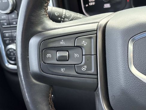 Used 2021 GMC Sierra 1500 AT4 w/ AT4 Premium Package AWD/4WD image 18