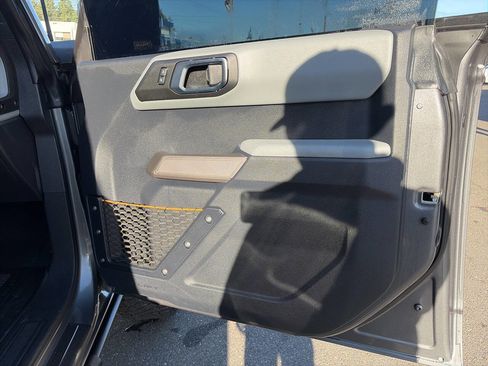 Used 2021 Ford Bronco Badlands image 22