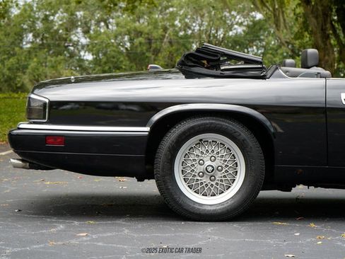 Used 1994 Jaguar XJS 4.0 Convertible RWD image 10