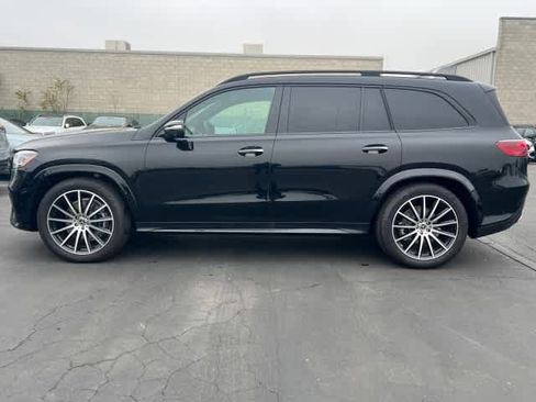 New 2025 Mercedes-Benz GLS 450 4MATIC image 2