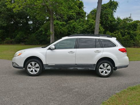 Used 2021 Subaru Ascent Touring w/ Popular Package #2A AWD/4WD image 2