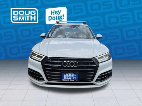 Used 2020 Audi Q5 e Premium Plus w/ Premium Plus Package AWD/4WD image 8