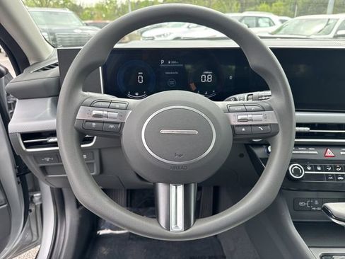 Certified 2025 Hyundai Sonata SE FWD image 23