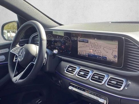 Certified 2025 Mercedes-Benz GLE 450 4MATIC image 28